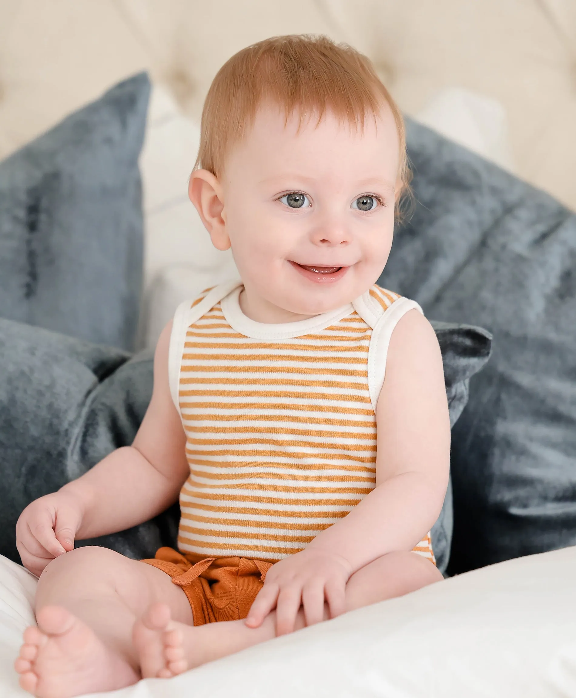 Comfy baby singlet bodysuit - Caramel stripes