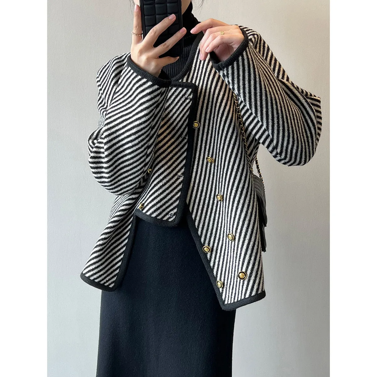 Striped small fragrant jacket Women's new Korean double-breasted jacket for spring 2023